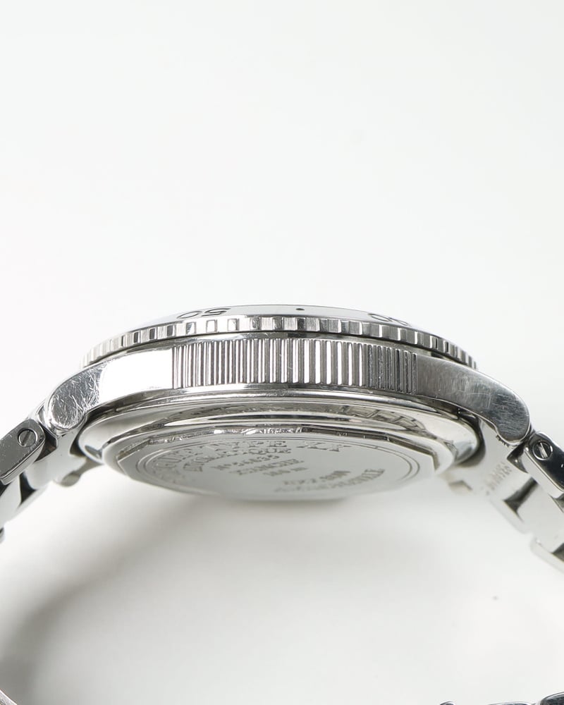 23112_4bda6cbf4c-a3469429_5-full