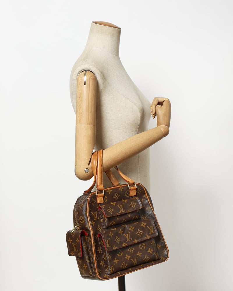 23326_f23420140c-ap104077_6-full