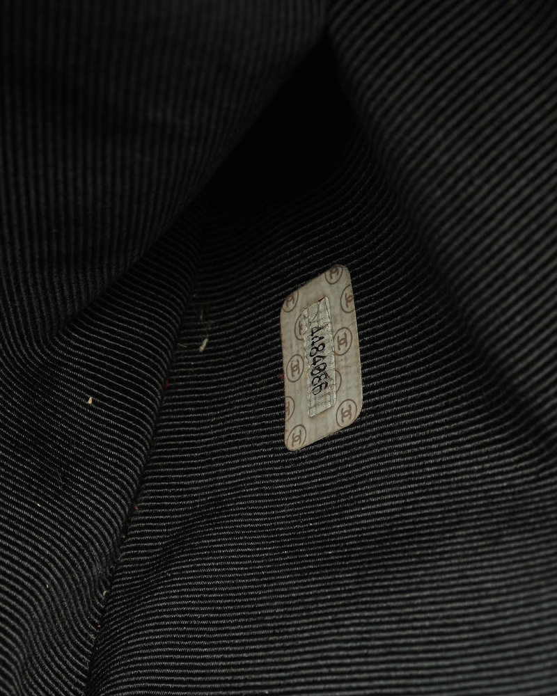 23329_a85af5d7b5-2250000998380_15-full