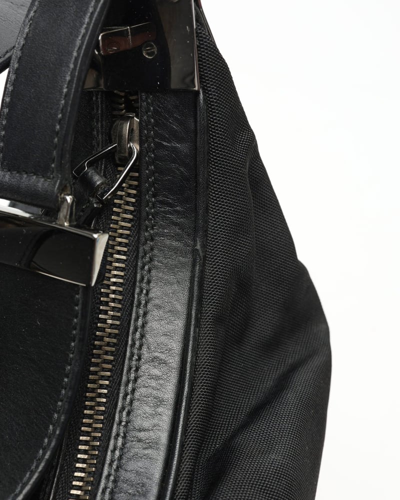 24083_aa6fd4aa94_file-full