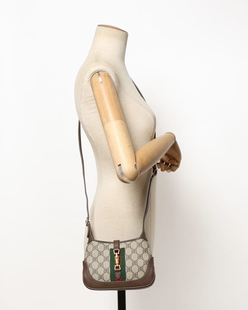 24096_23d2cc8503_file-full