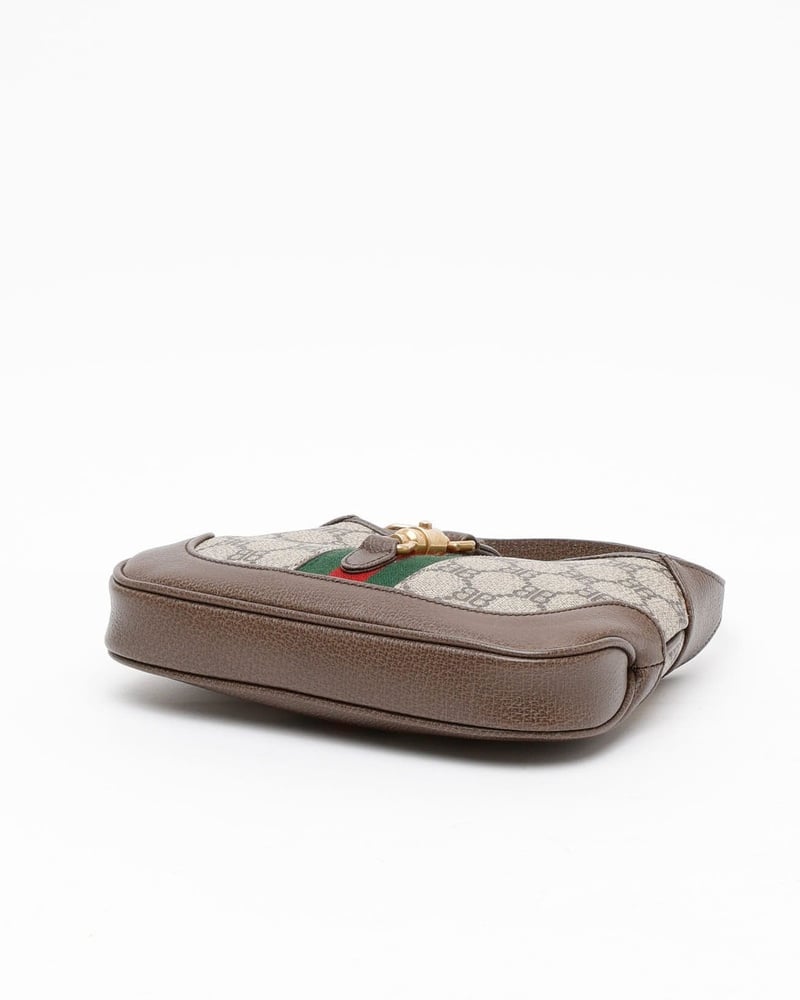 24096_7daf3ea305_file-full