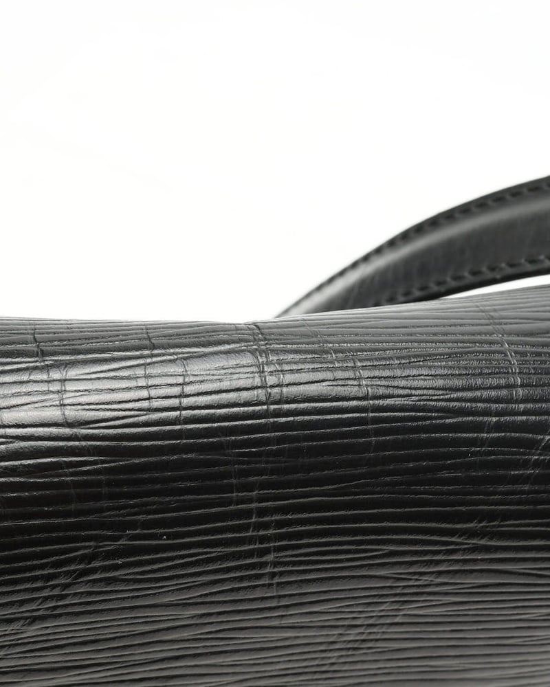 24114_015a1988b9_file-full