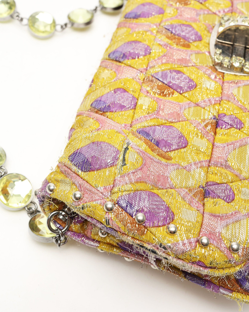 24386_6f687d1afd_file-full