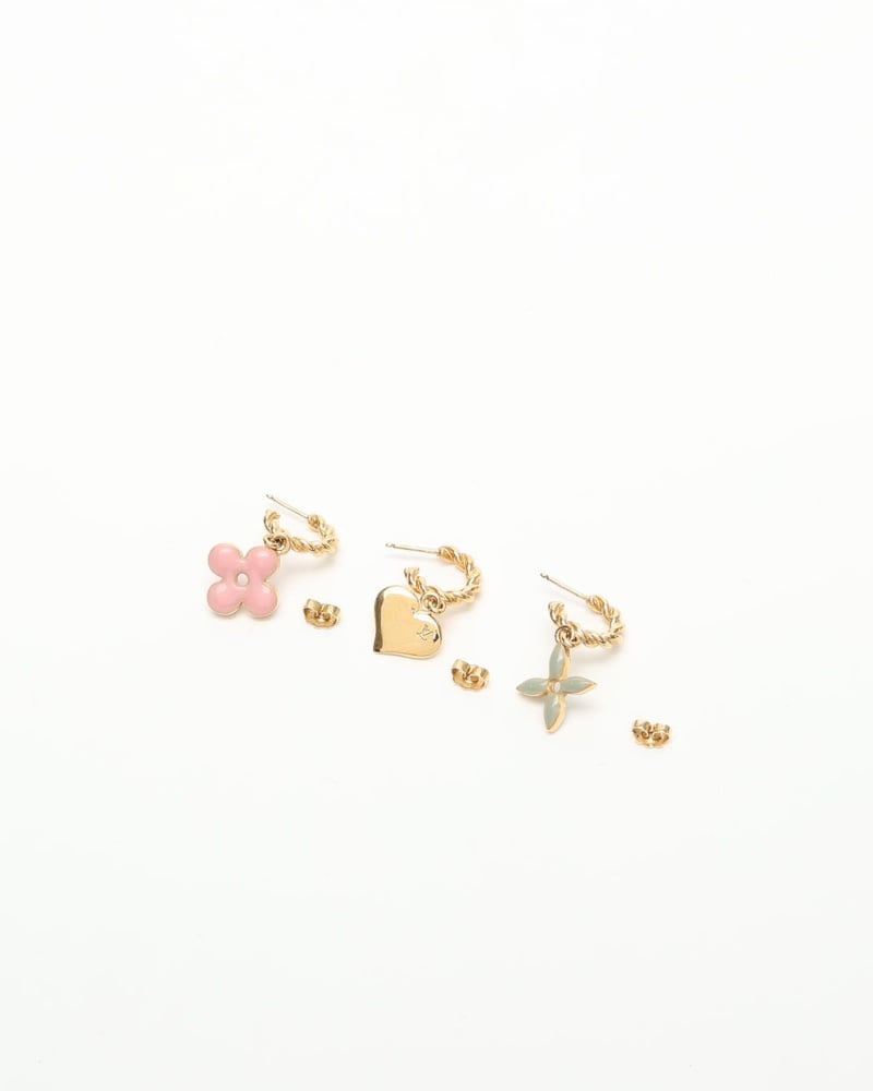 24585_703141637b_file-full