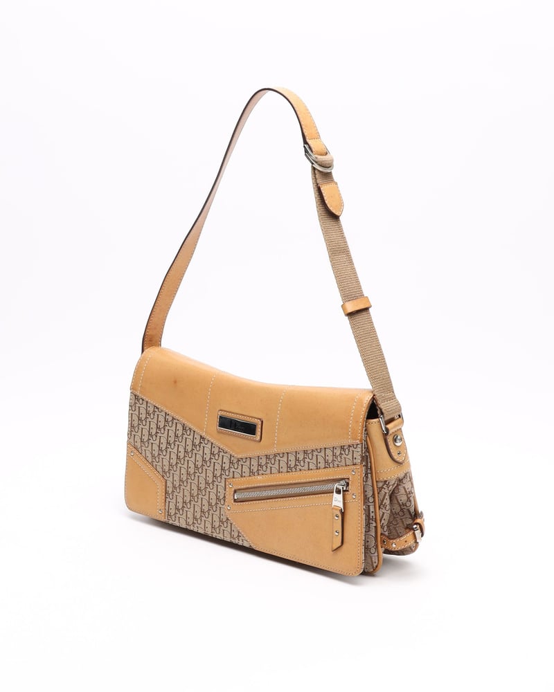 24650_3eba93be2d_file-full