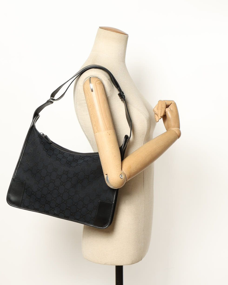 25085_449362078e_file-full