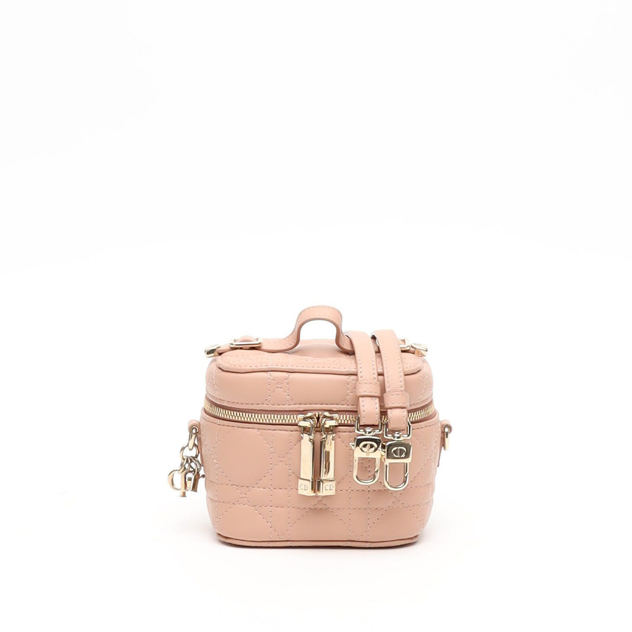 25444_49ecde905e_file-square