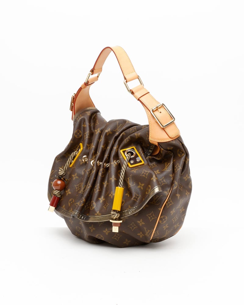 25564_791436db9e_file-full