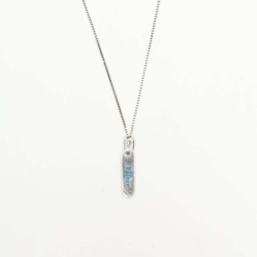 25591_de02e20a2f_file-square