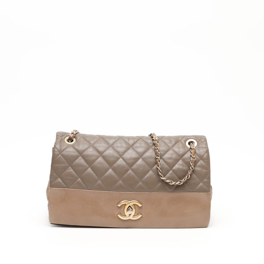 25915_17152f9179_file-square