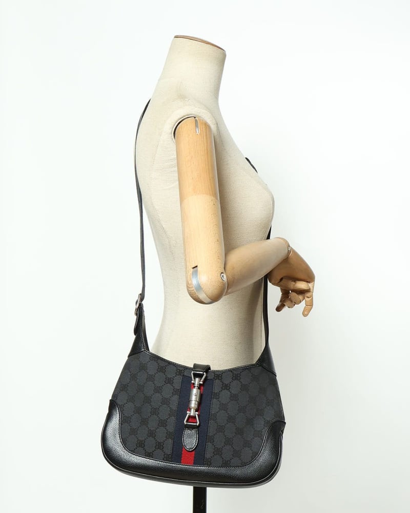 26132_64a9a70314_file-full