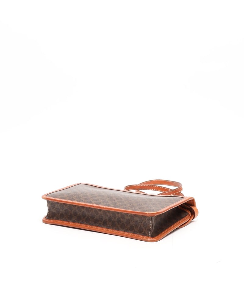 26937_027060dbf2_file-full