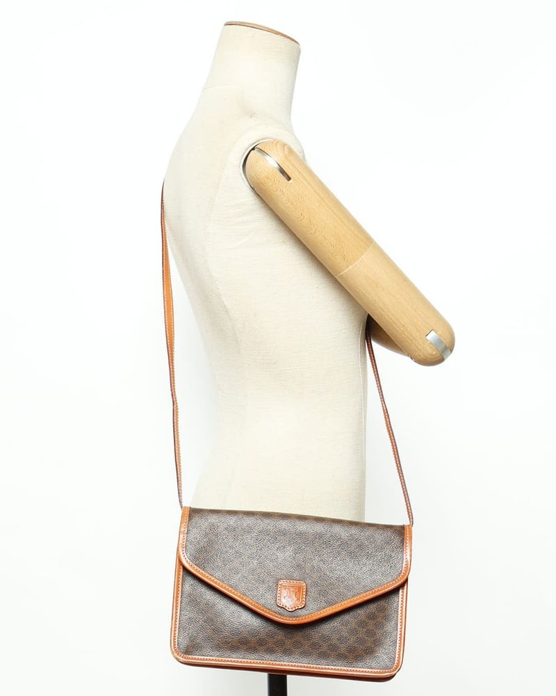 26937_74439c094e_file-full