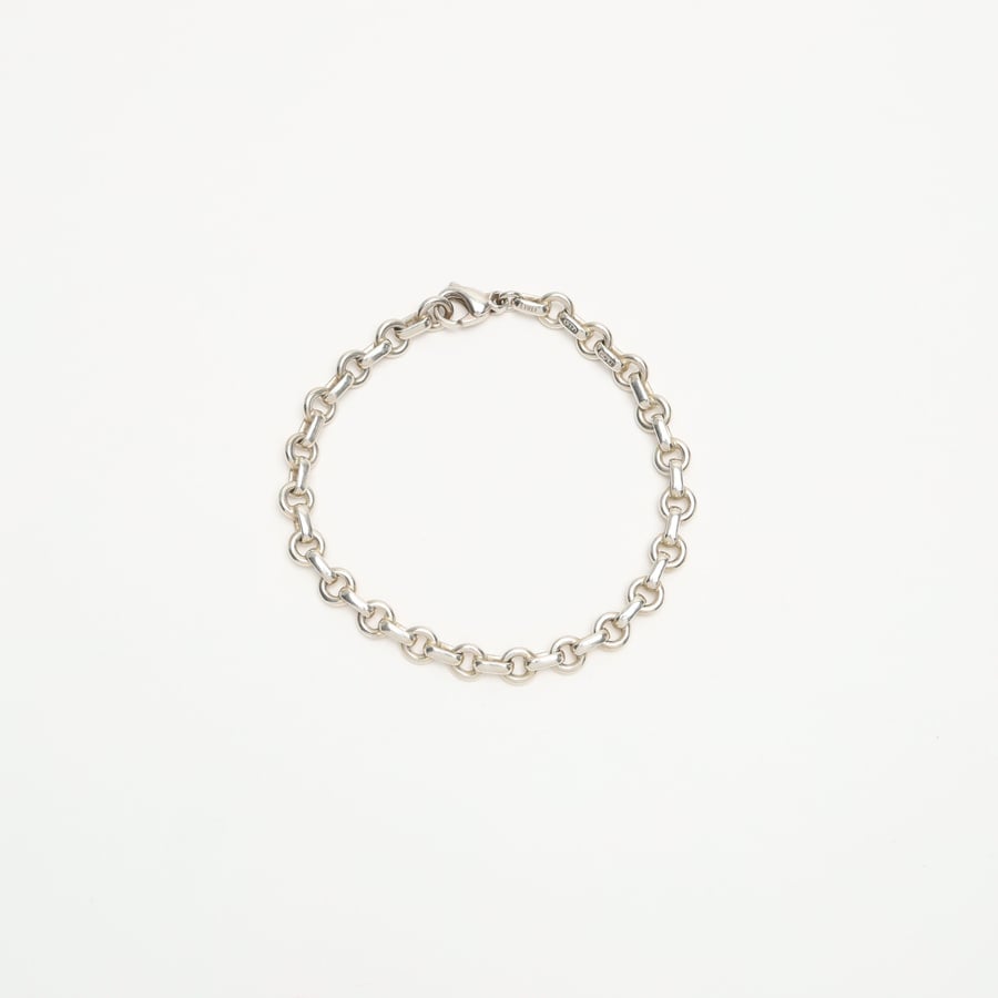 27053_cdca6e3ad8_file-square