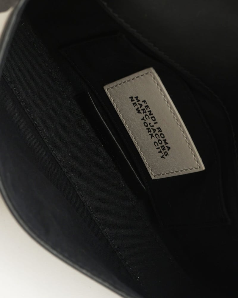 27304_18e182ac26_file-full