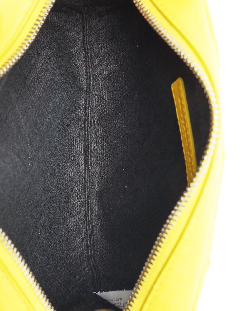 27441_376063b200_file-full