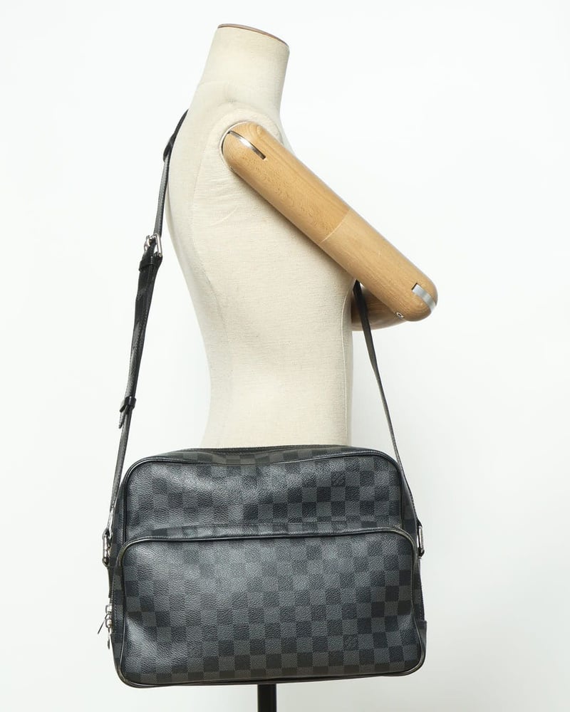 27608_923b4172c5_file-full