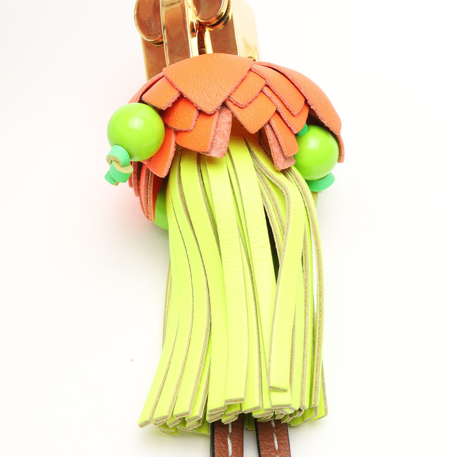 28033_578770c56a_file-square