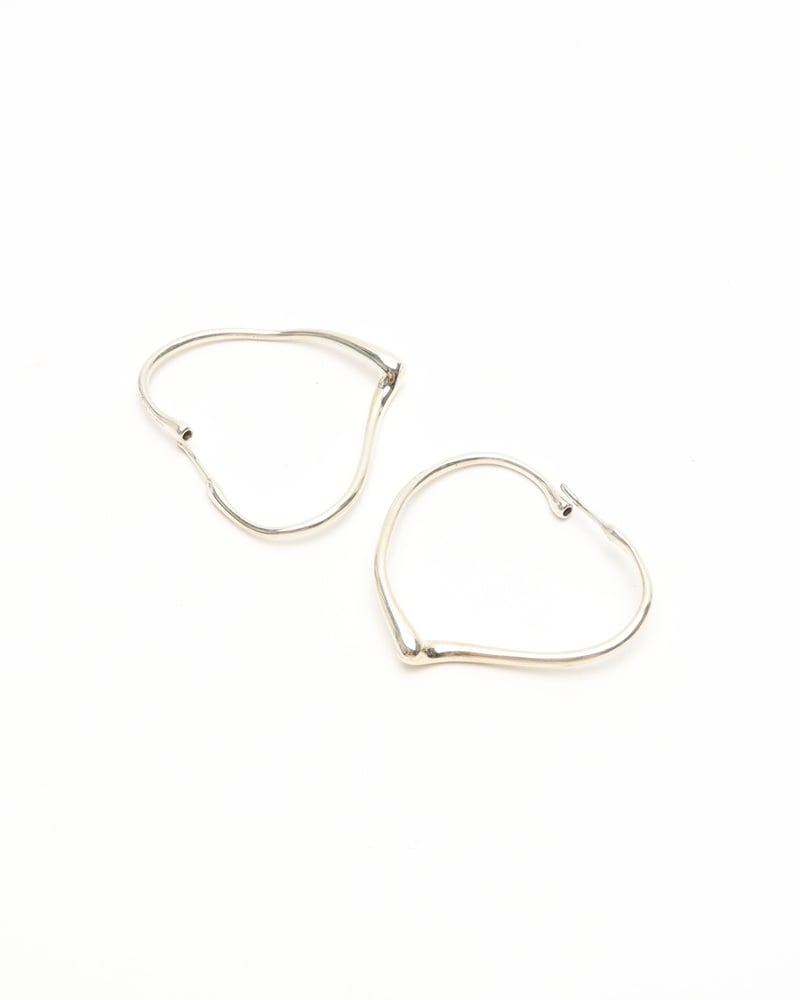 28153_a04856695e_file-full