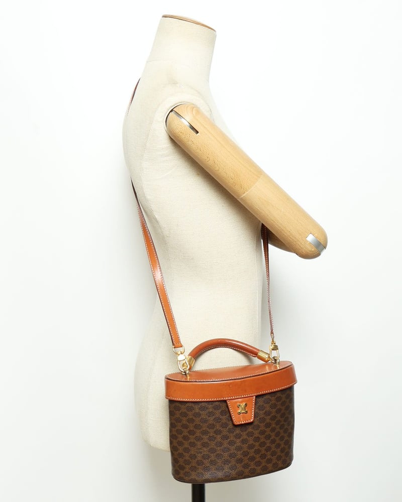 28359_048ae04853_file-full