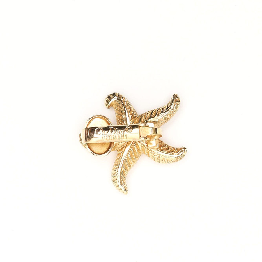 28409_912eb61c69_file-square