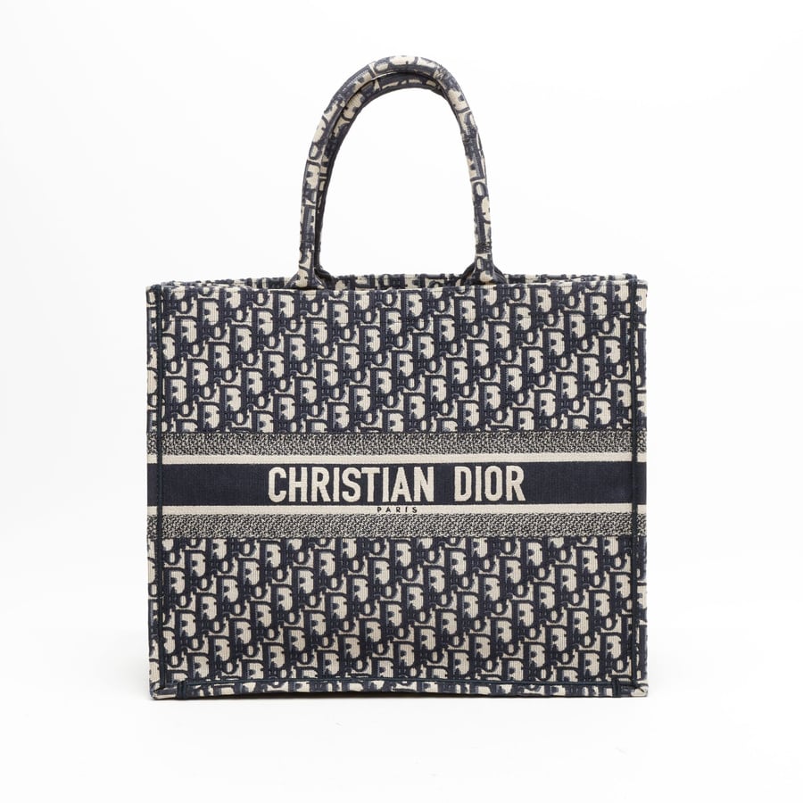 28484_c3b994f4bd_file-square