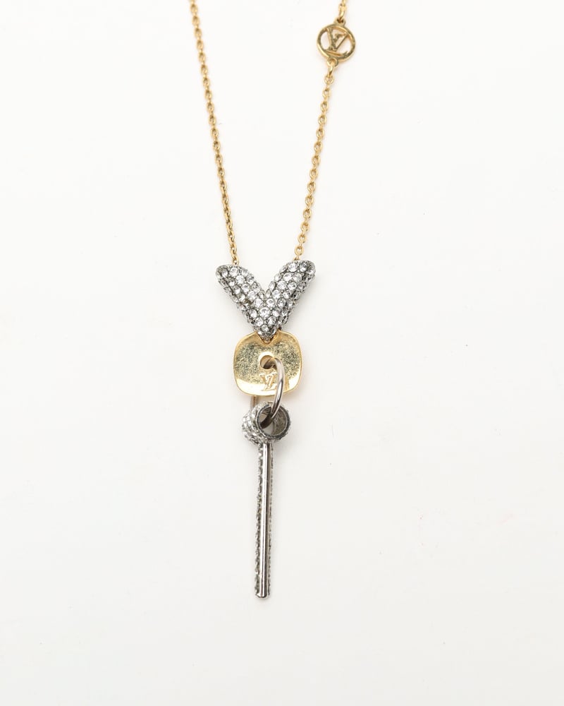 28527_c225c780dd_file-full