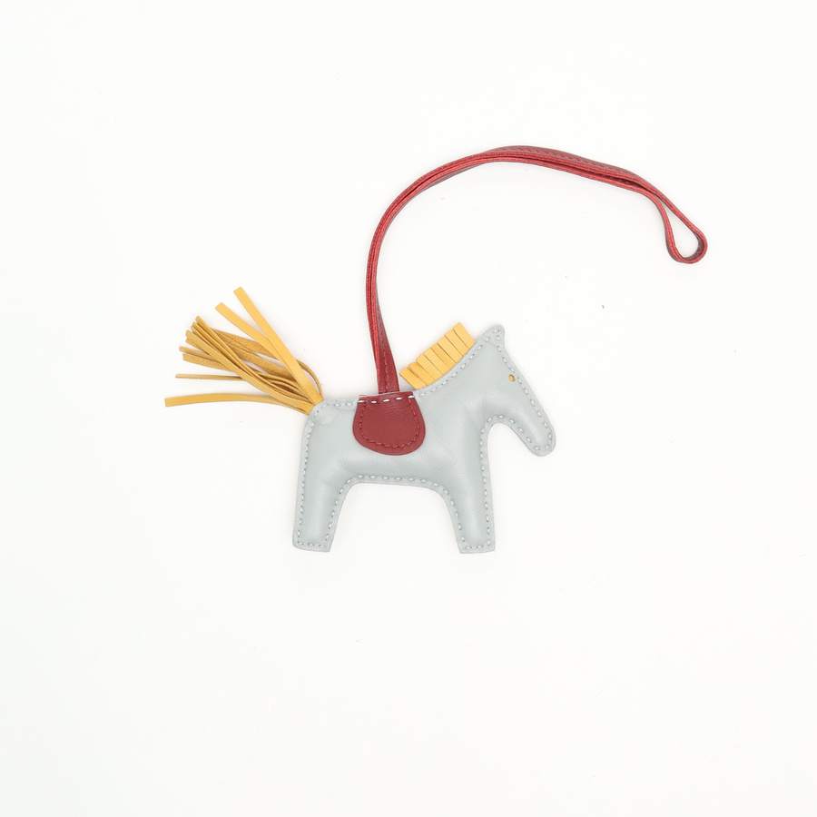 28535_0915c872a4_file-square