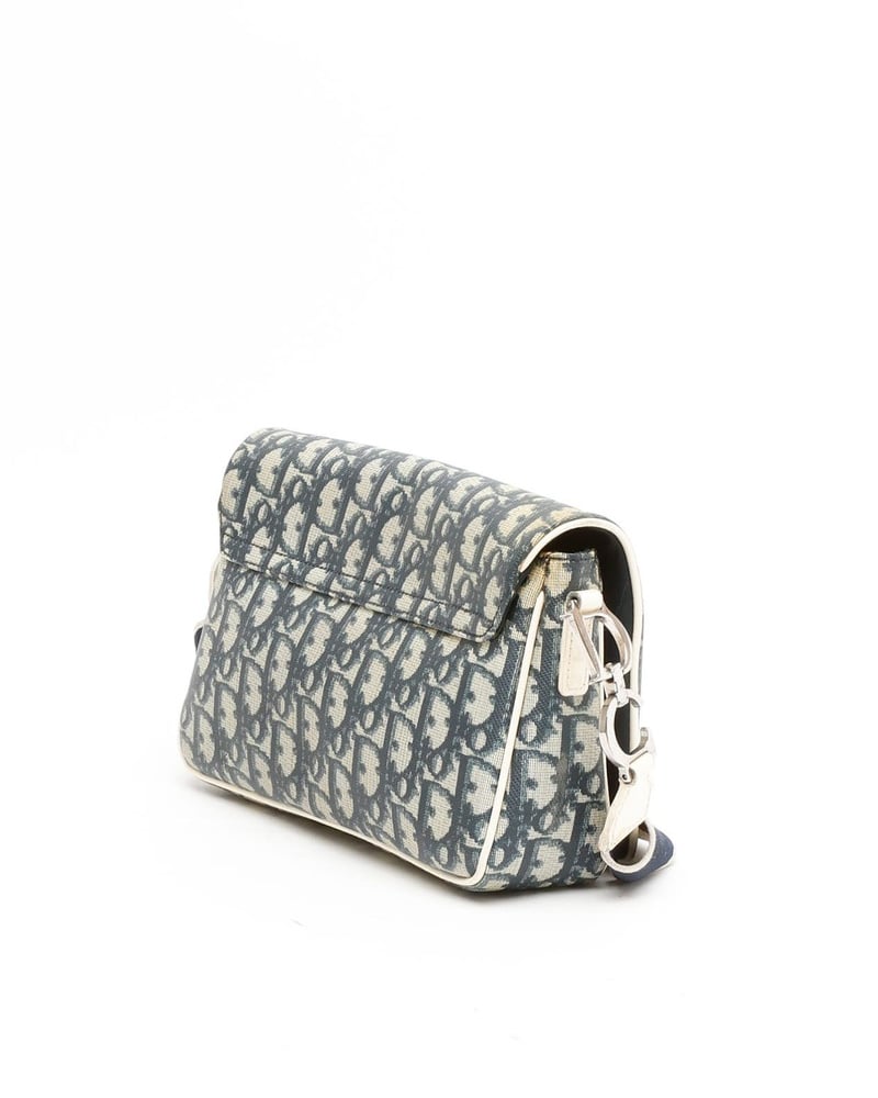 28577_049eb33431_file-full