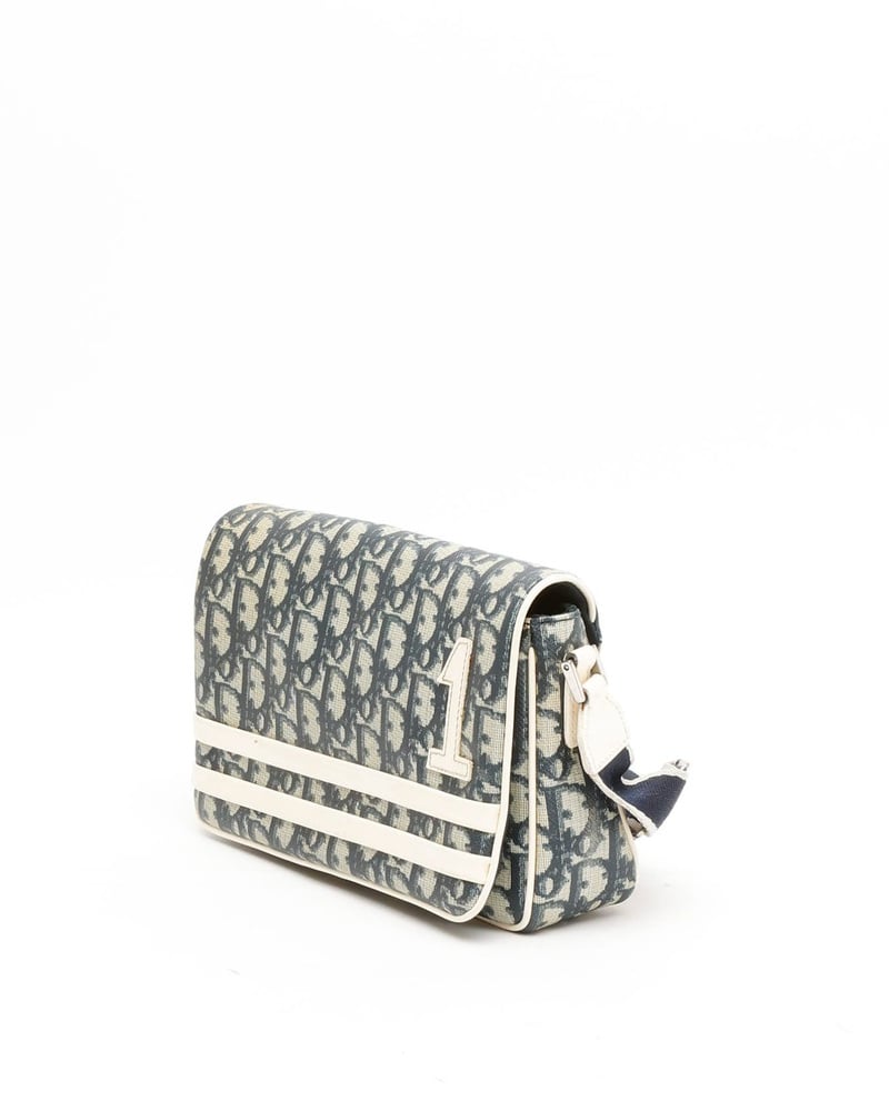 28577_8130f6317e_file-full