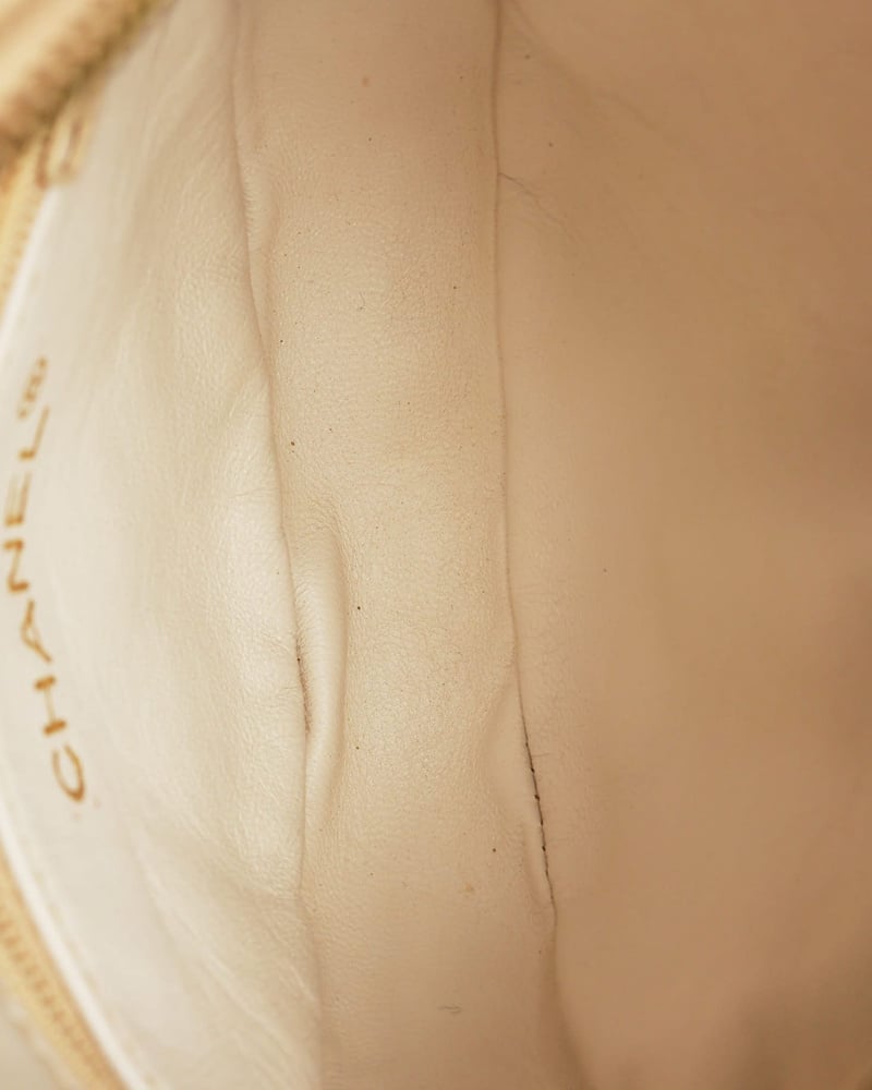 30038_dec7606474_file-full