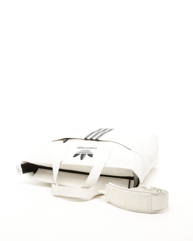 30139_16381df8d0_file-full