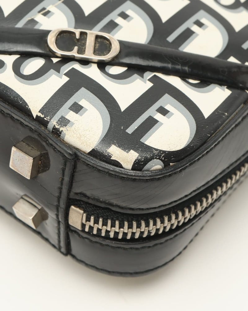 30299_403f27a44e_file-full