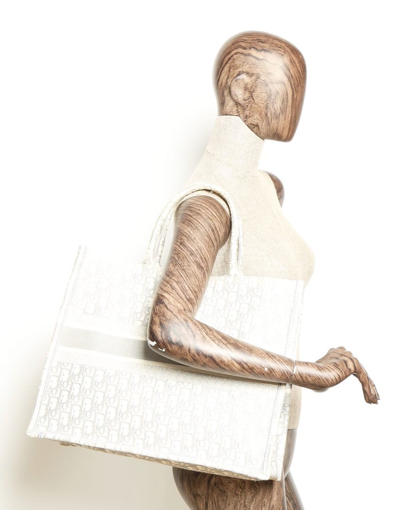 30439_051f930431_file-full