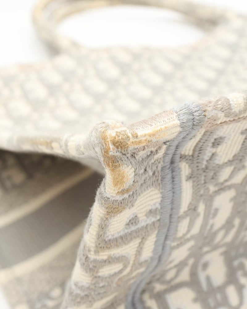 30439_463019dea2_file-full