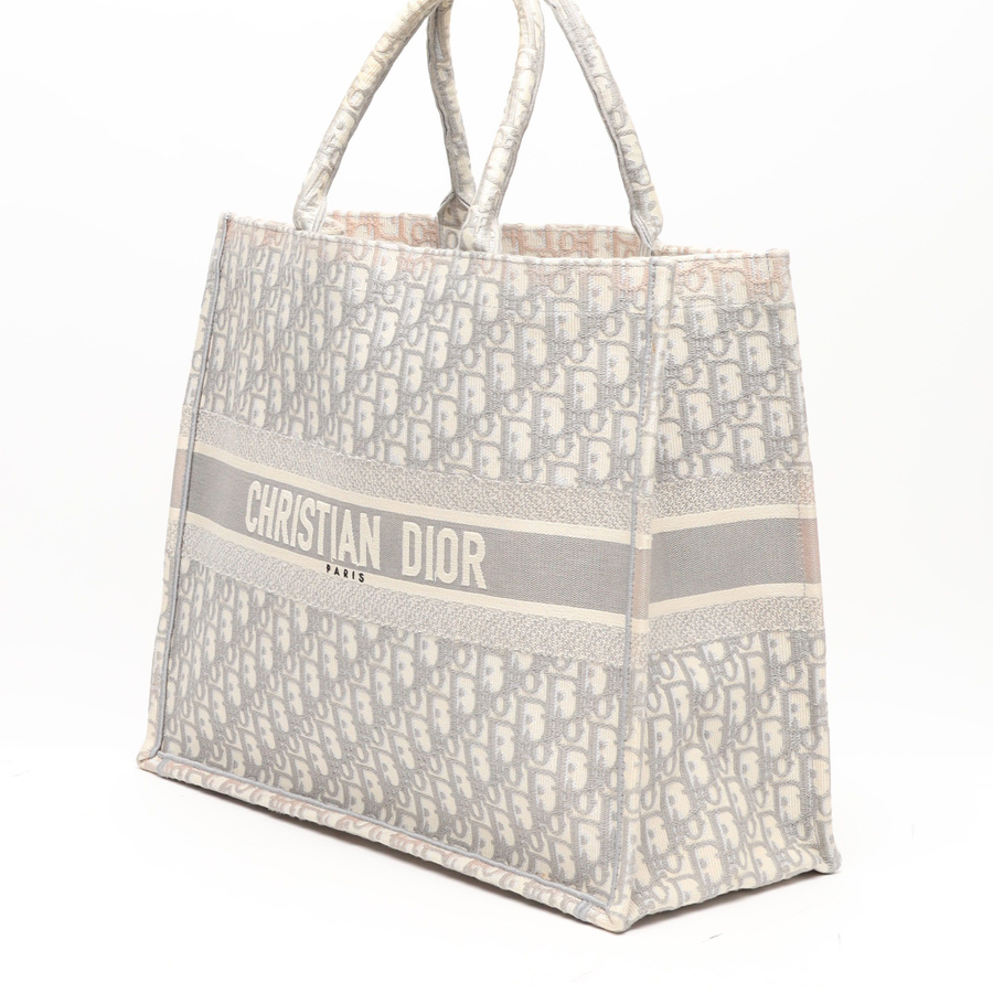 30439_ab7879e4c7_file-square