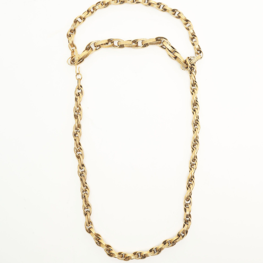 30556_7413401c07_file-square