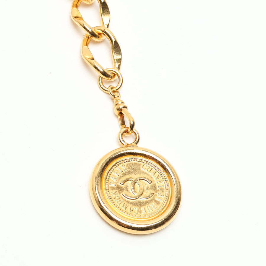 31065_504a8d90b5_file-square