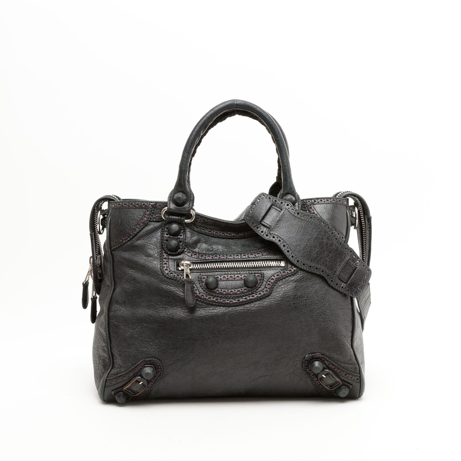 31250_72db21dd7c_file-square