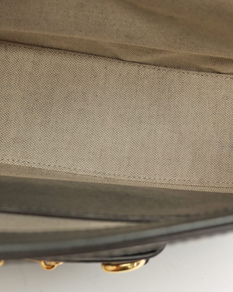 31768_915dc37134_file-full