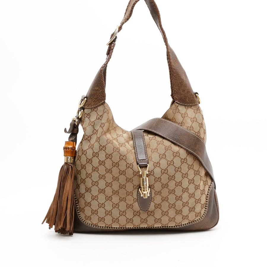 31785_8d1e85fe9e_file-square