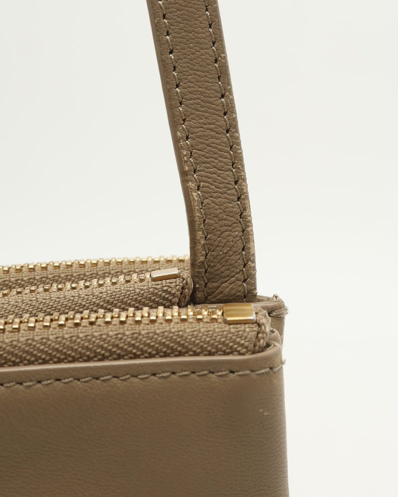 31832_285df06f83_file-full