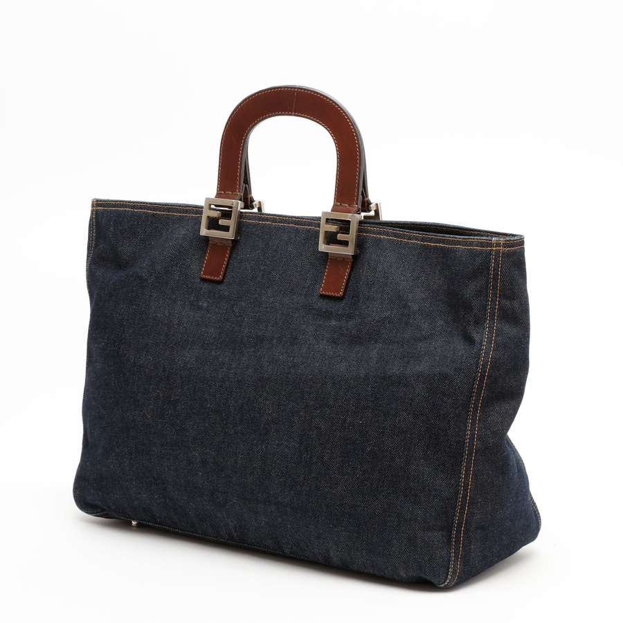 32046_bbb22136d5_file-square