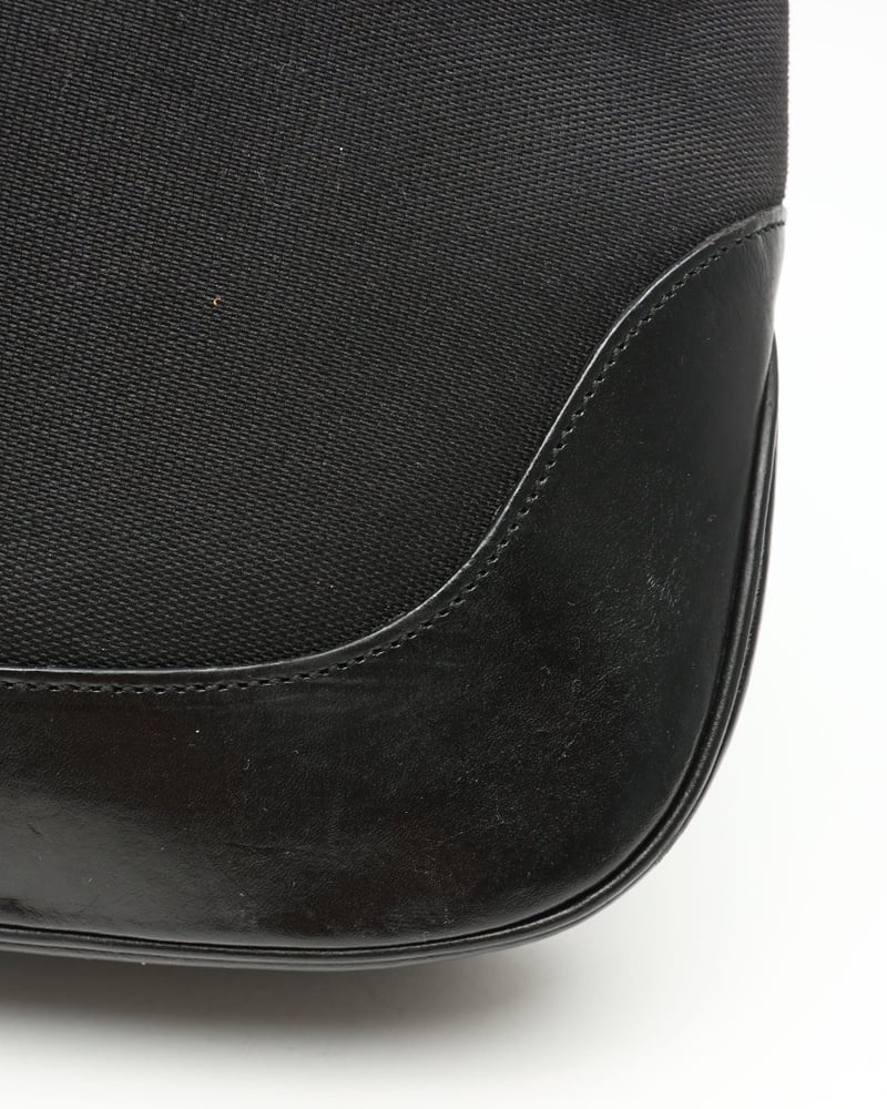 32197_b38607e2a5_file-full