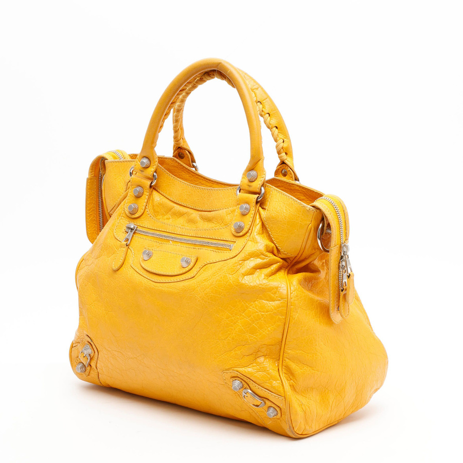 32357_3f95e69d16_file-square