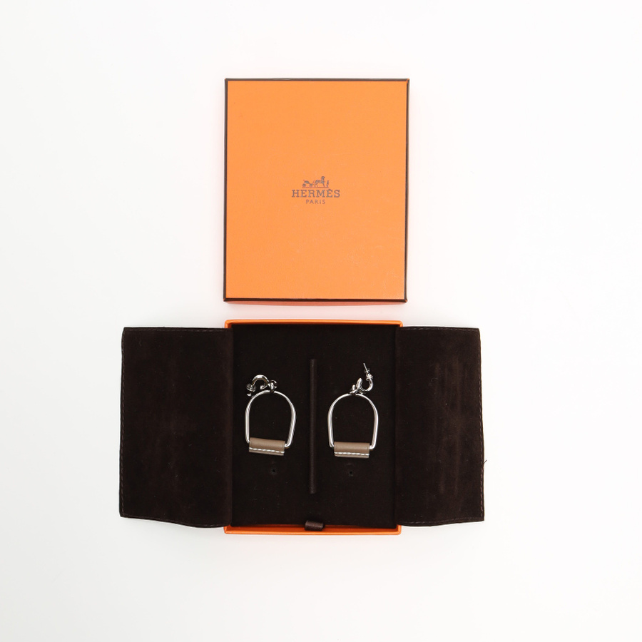 32453_8372436ac9_file-square