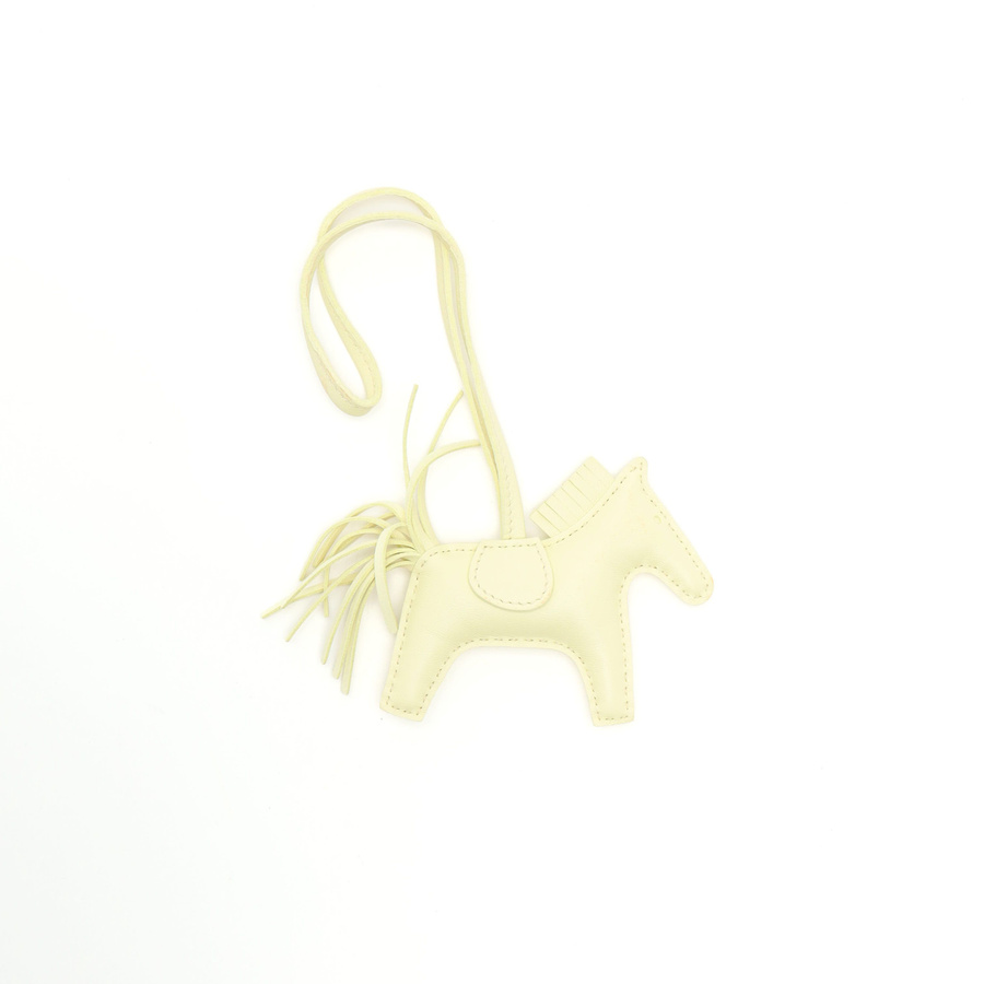 32459_6ef578dd41_file-square