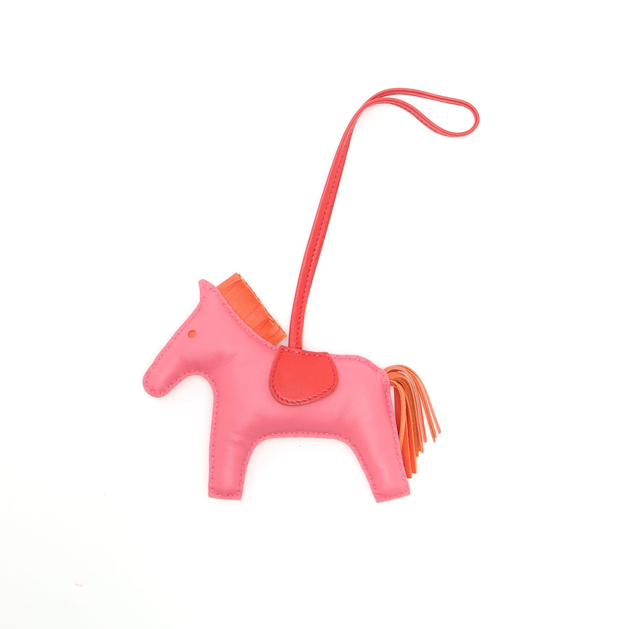 32498_4ae3ccac6a_file-square