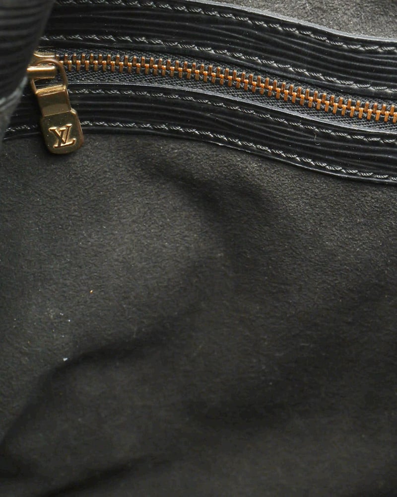 32531_95e5594703_file-full